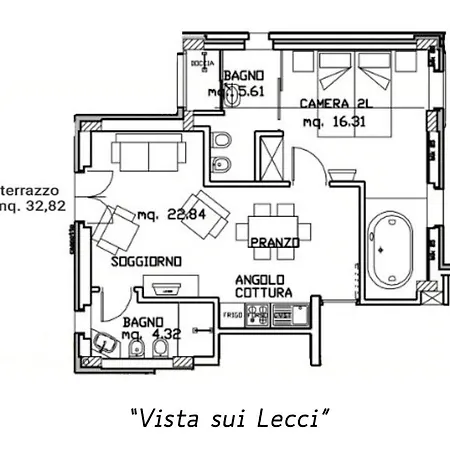With Hot Tub Near בית נופש *