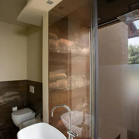 בית נופש With Hot Tub Near *